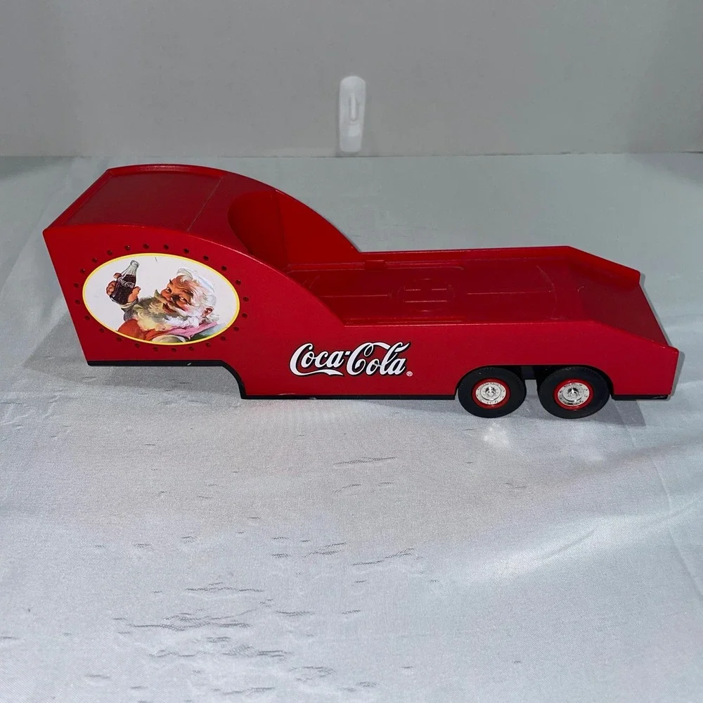 Coca-Cola NASCAR Semi Truck Trailer Santa Claus Red Diecast Hauler COKE 02